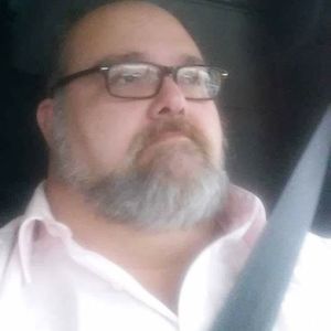 Meet your Posher, Larry